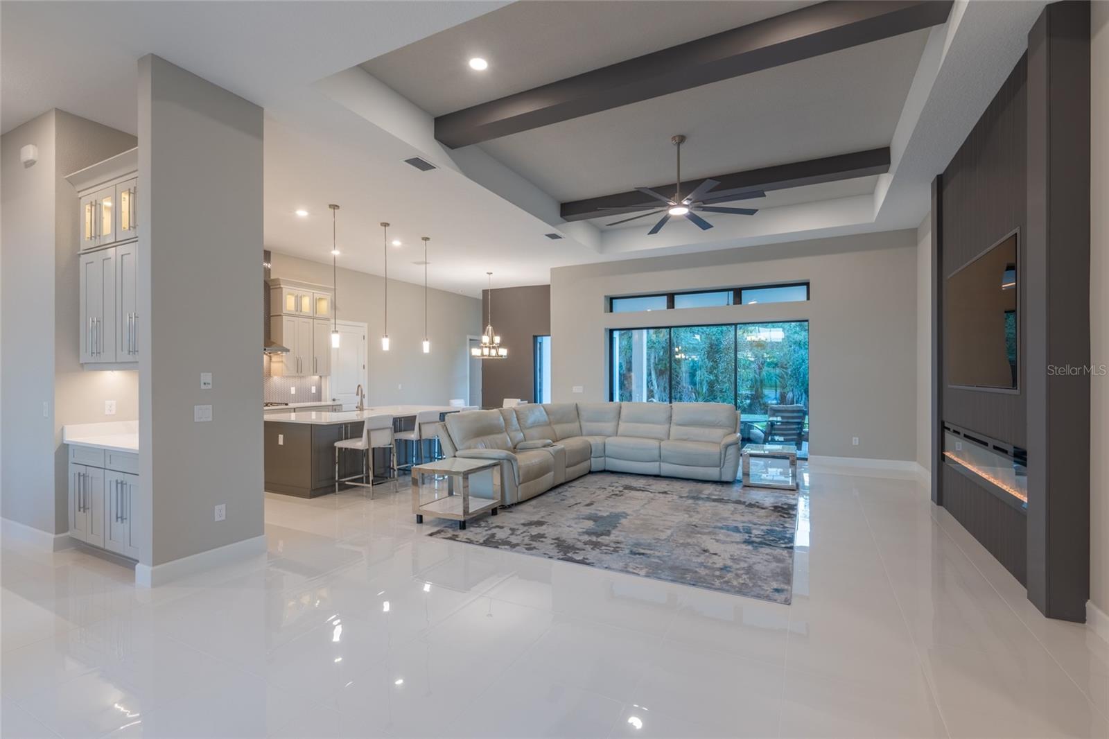 Image 8 of 86 For 9451 Tequila Sunrise Drive