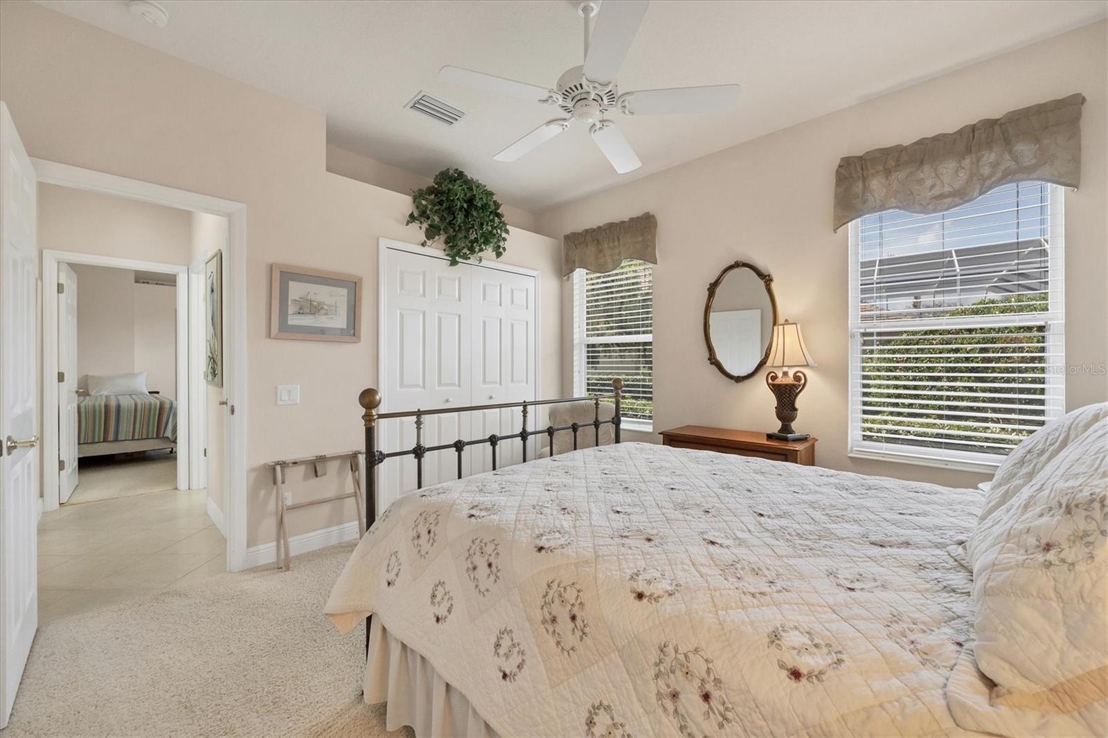 Image 21 of 75 For 7915 Warwick Gardens Lane