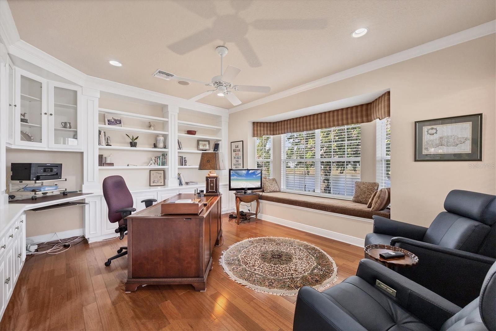 Image 25 of 75 For 7915 Warwick Gardens Lane