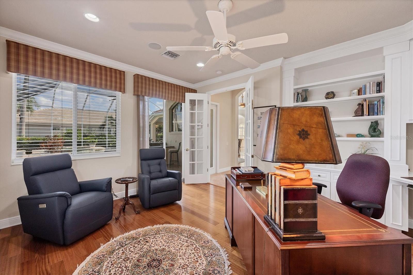 Image 26 of 75 For 7915 Warwick Gardens Lane