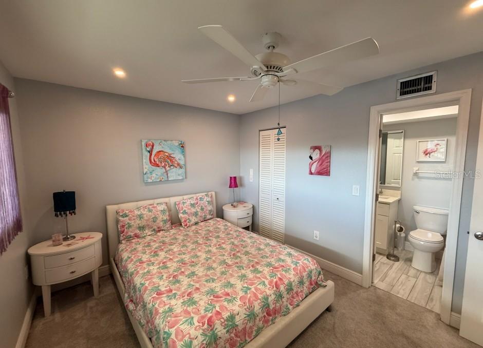 Image 16 of 31 For 708 Tamiami Trail S 318