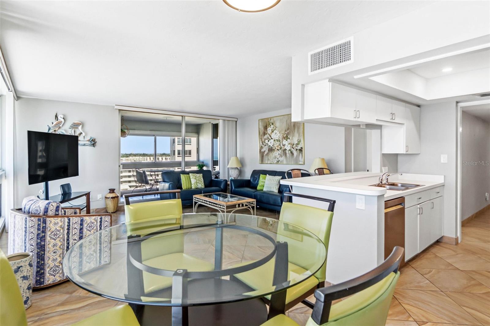 Image 10 of 39 For 5966 Midnight Pass Road G113