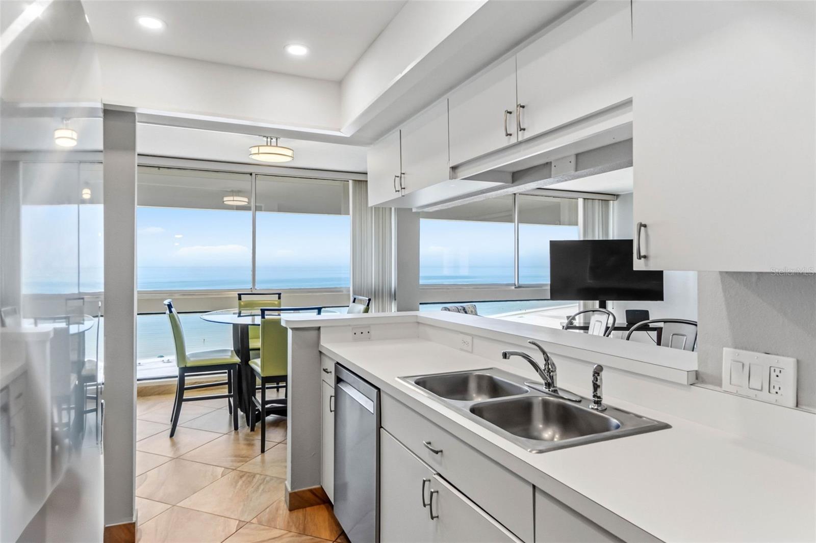 Image 7 of 39 For 5966 Midnight Pass Road G113