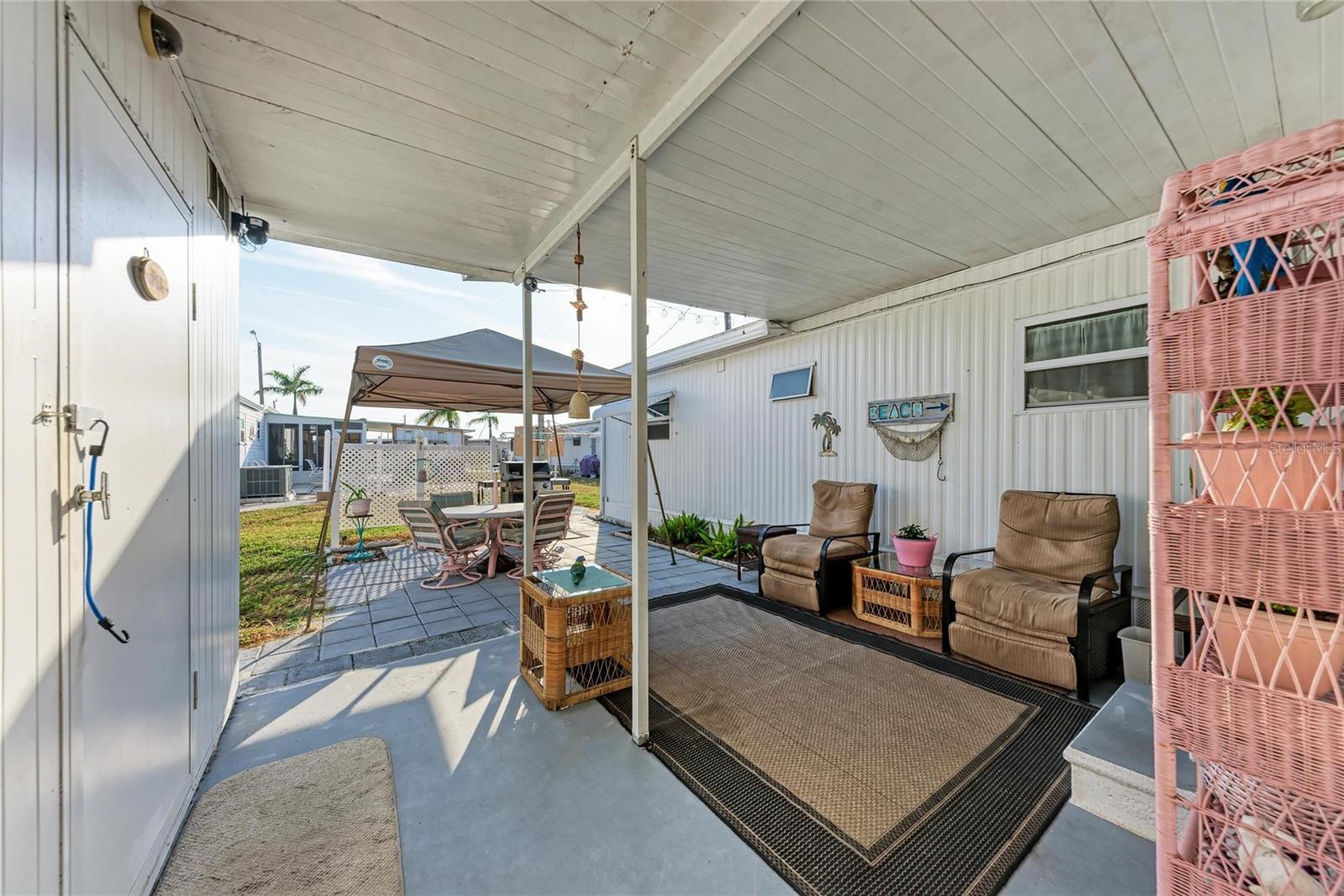 Image 29 of 47 For 10315 Cortez Road W 17j