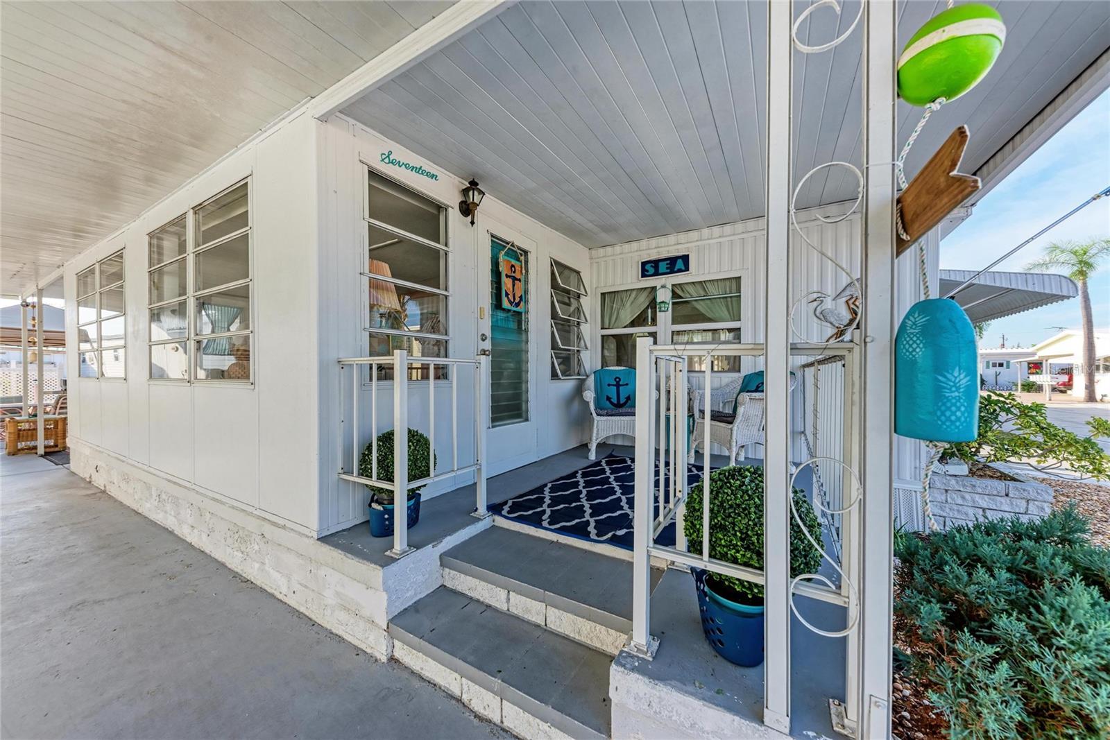 Image 5 of 47 For 10315 Cortez Road W 17j