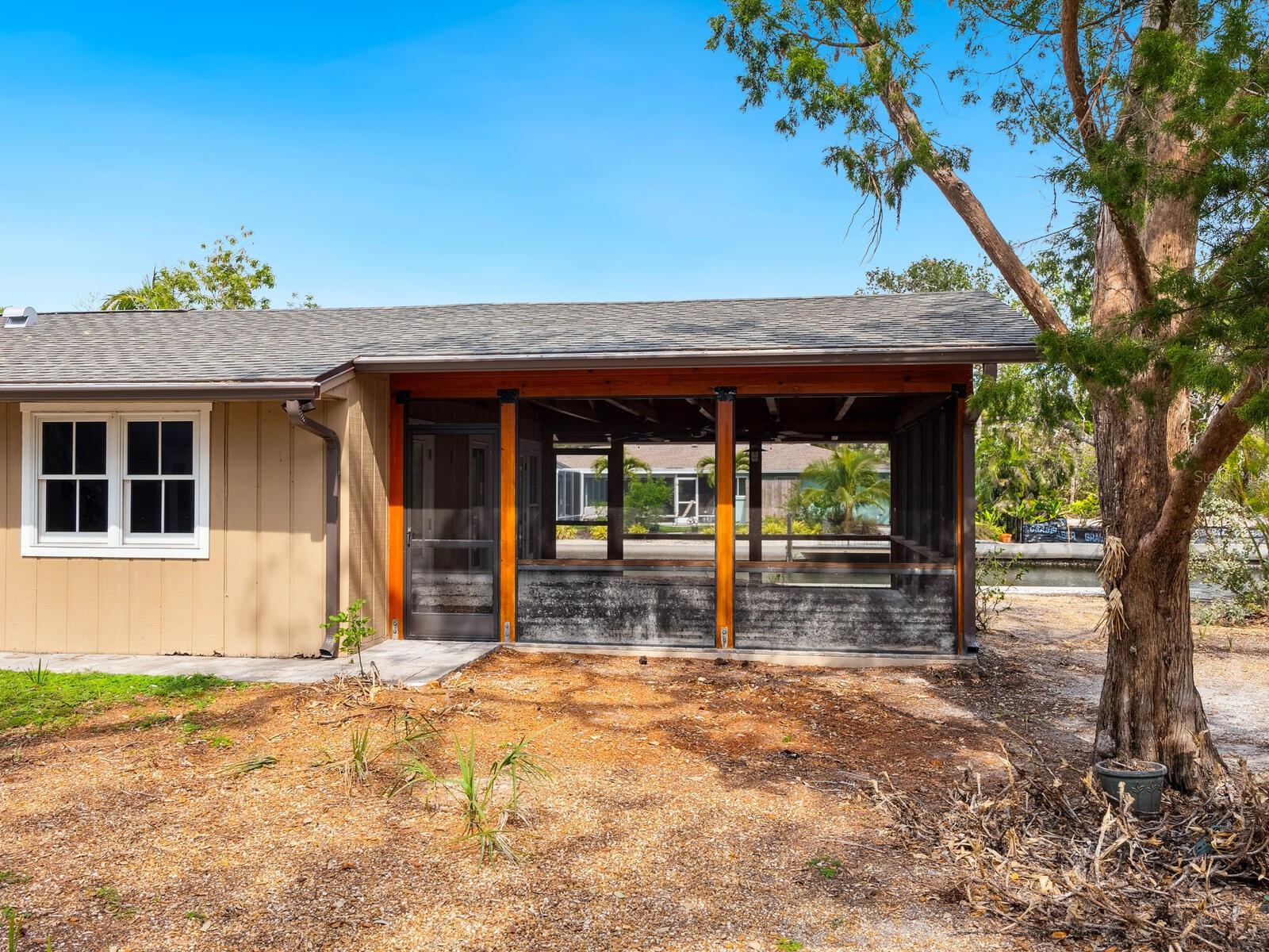 Image 8 of 44 For 615 Buttonwood Drive