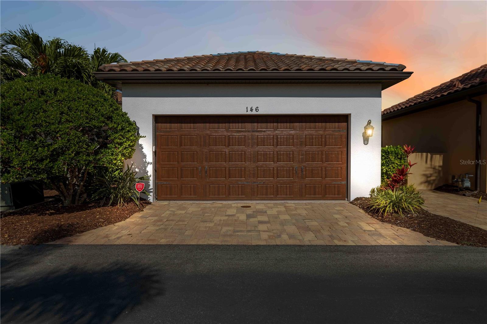 Image 46 of 76 For 146 Tampa Avenue