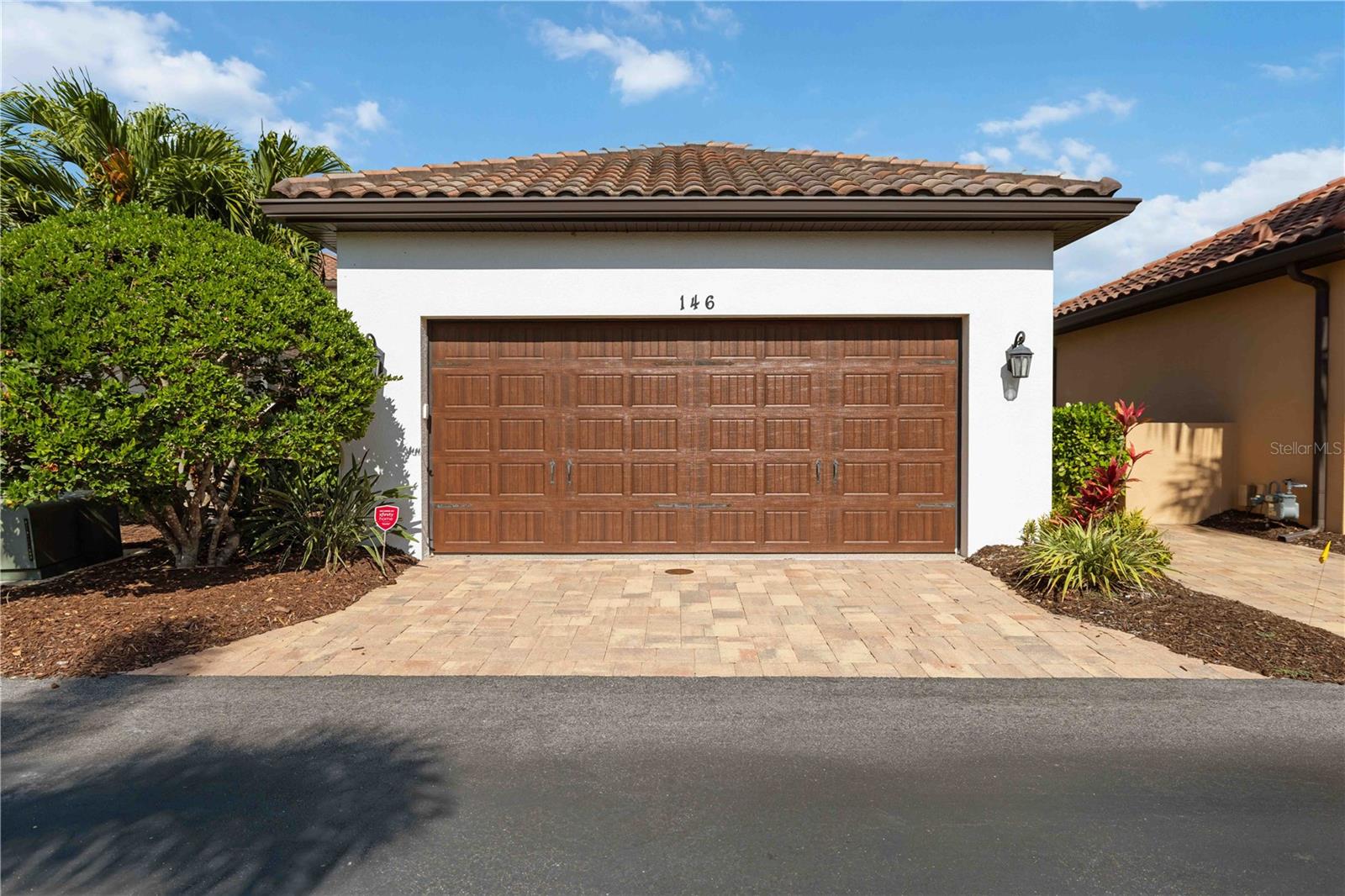 Image 47 of 76 For 146 Tampa Avenue