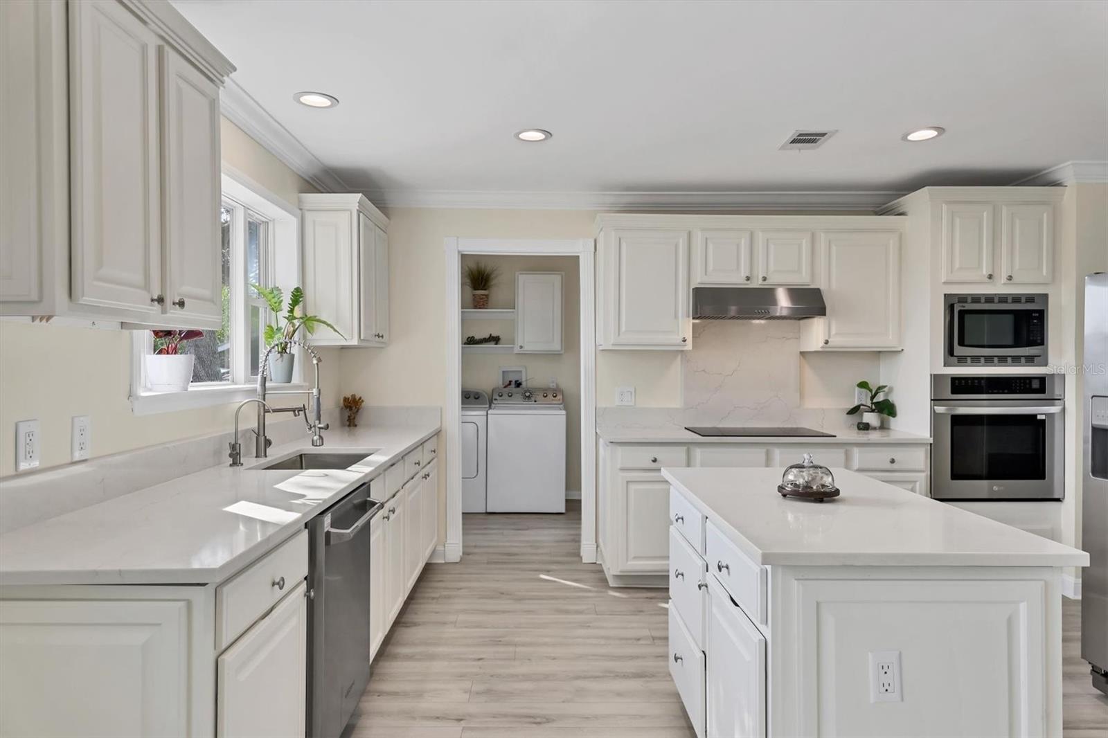 Image 14 of 53 For 755 Colgate Road