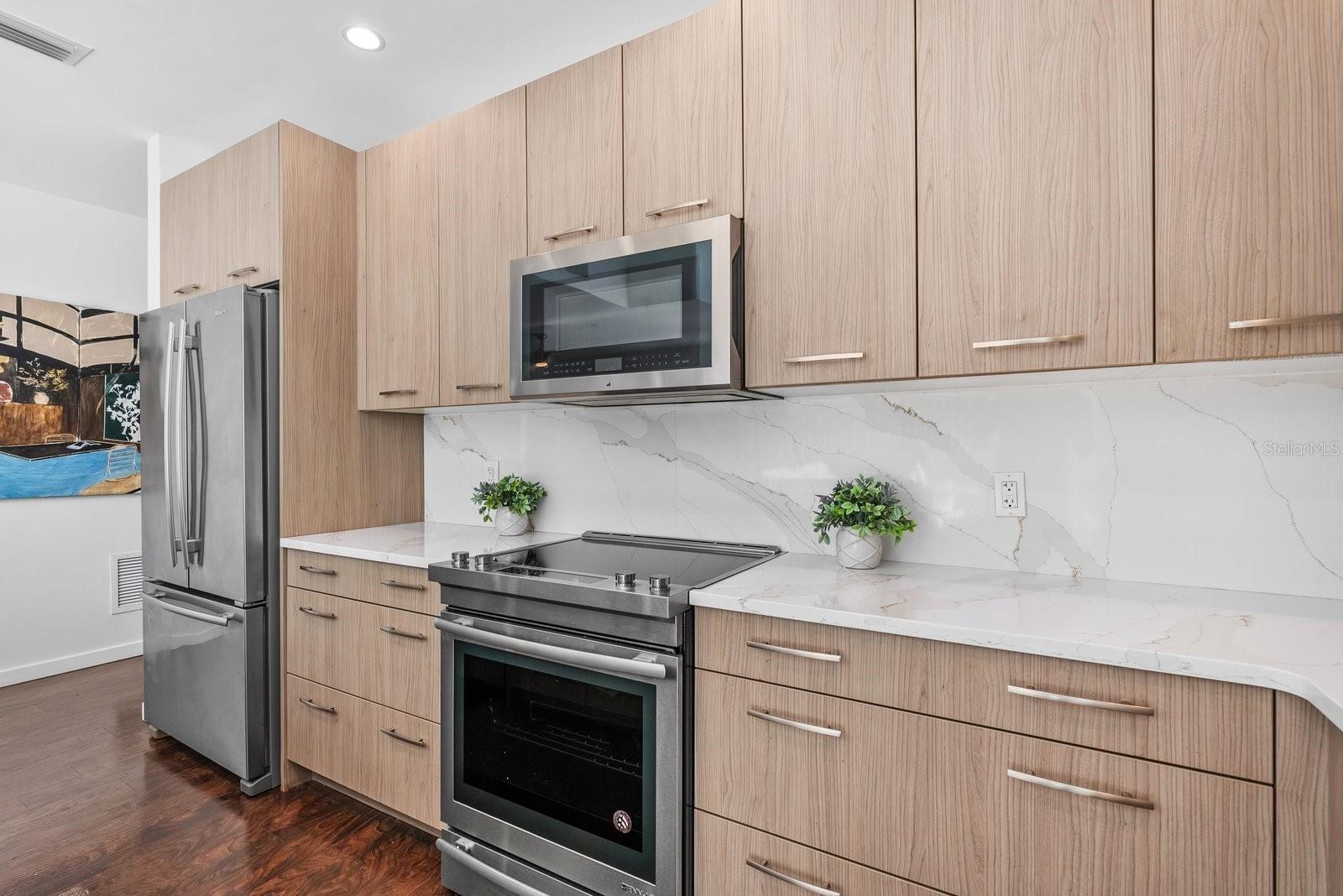 Image 12 of 53 For 1350 5th Street 306