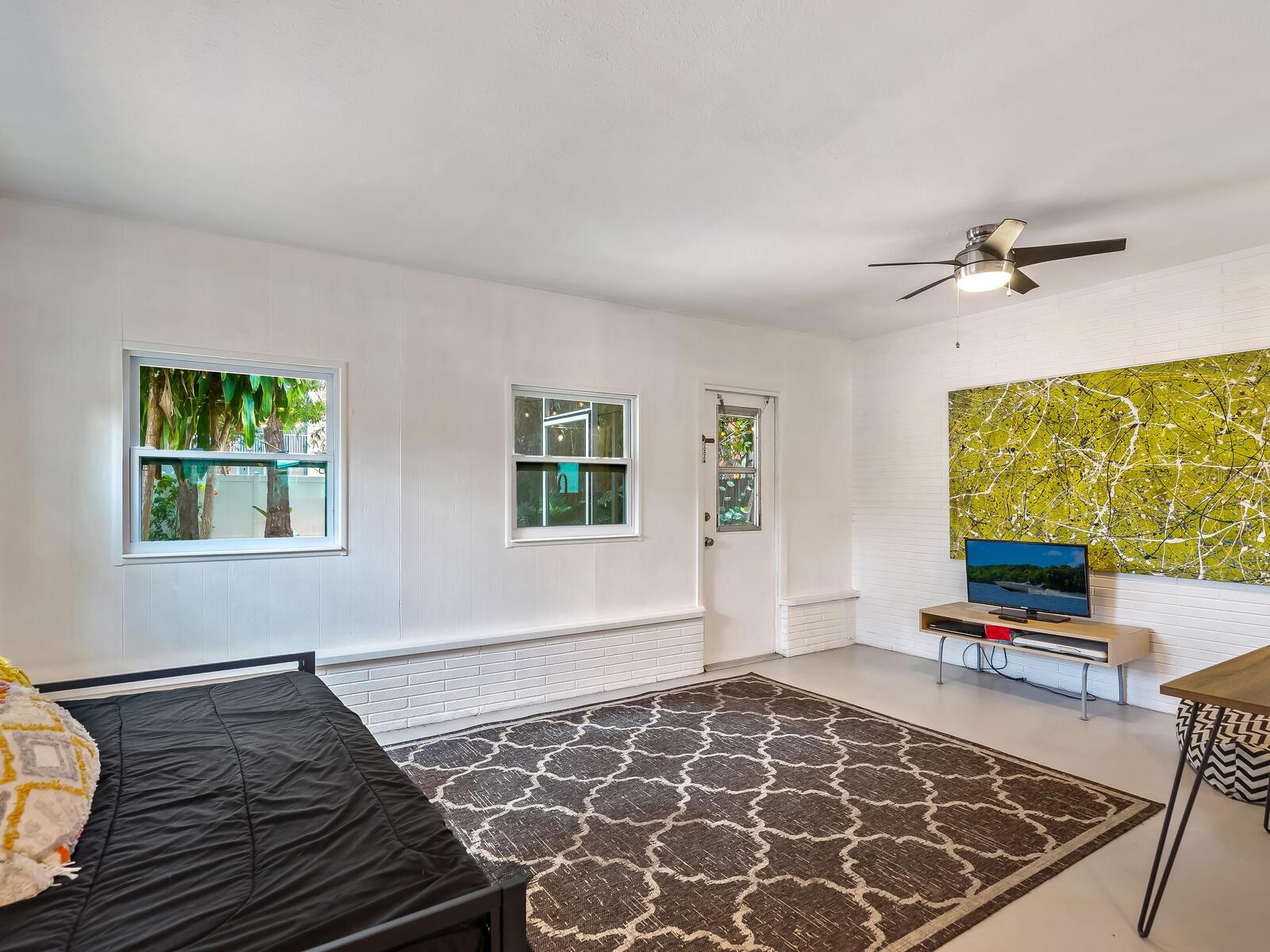 Image 13 of 39 For 2740 Bruce Lane