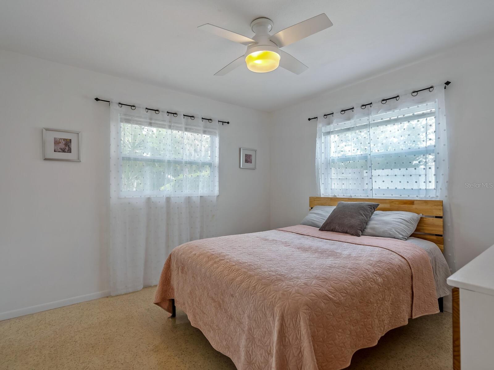 Image 20 of 39 For 2740 Bruce Lane