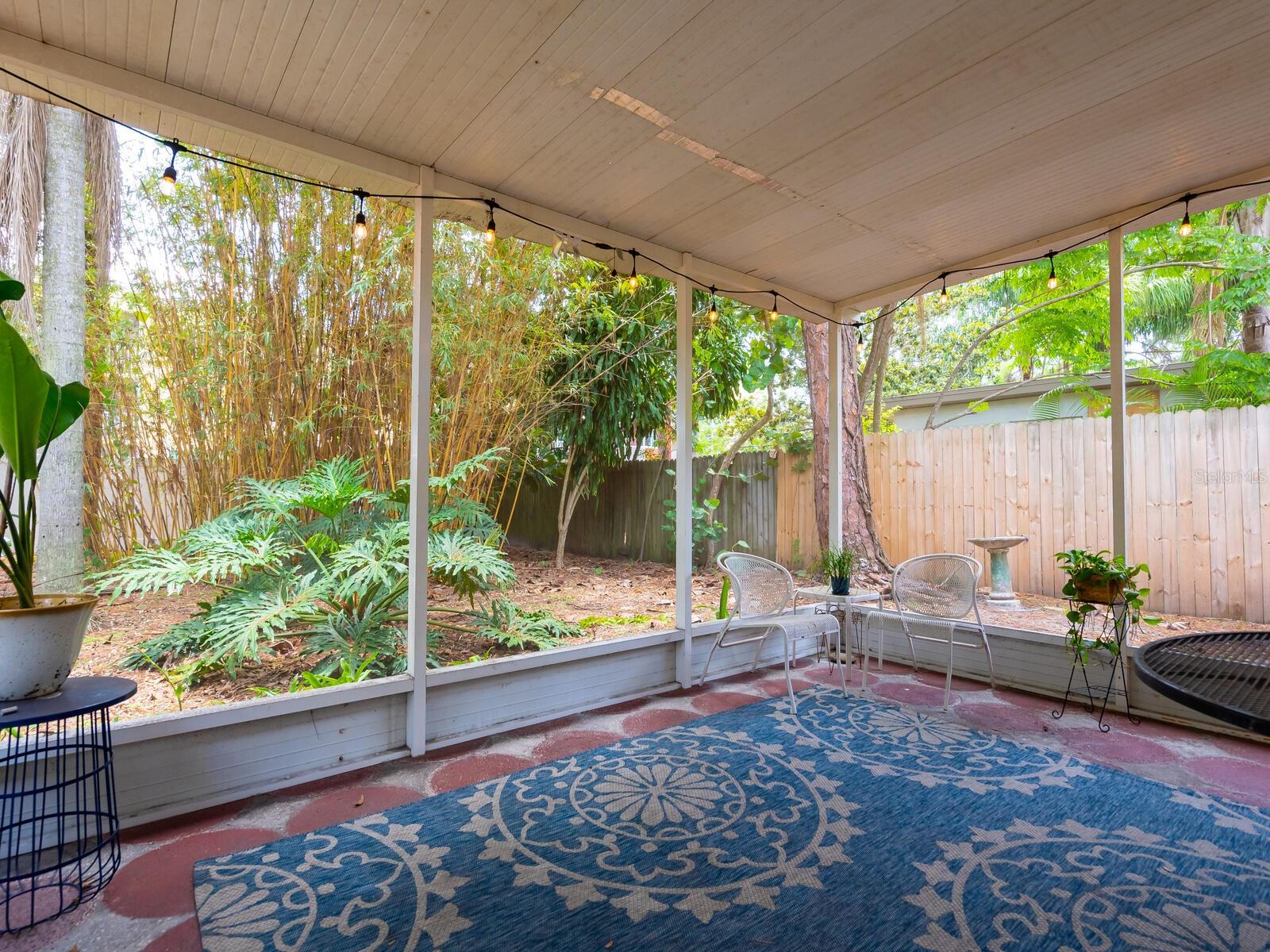 Image 27 of 39 For 2740 Bruce Lane