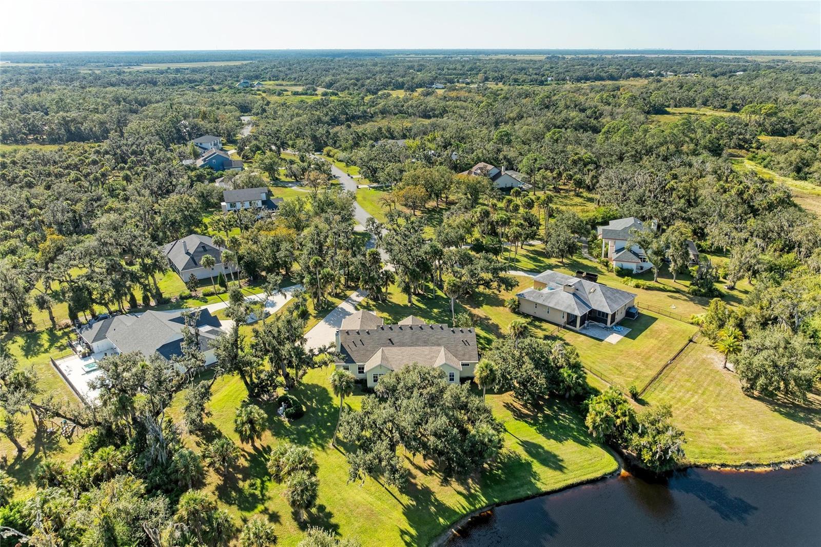 Image 11 of 83 For 13648 Heritage Way