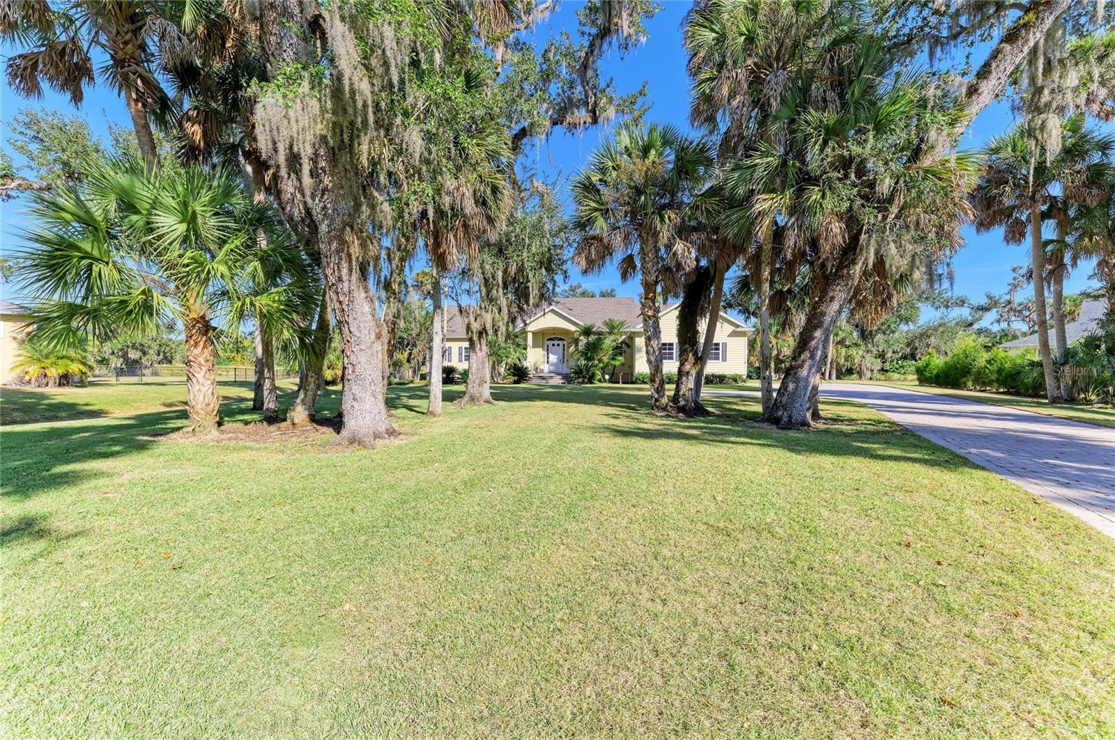 Image 14 of 83 For 13648 Heritage Way