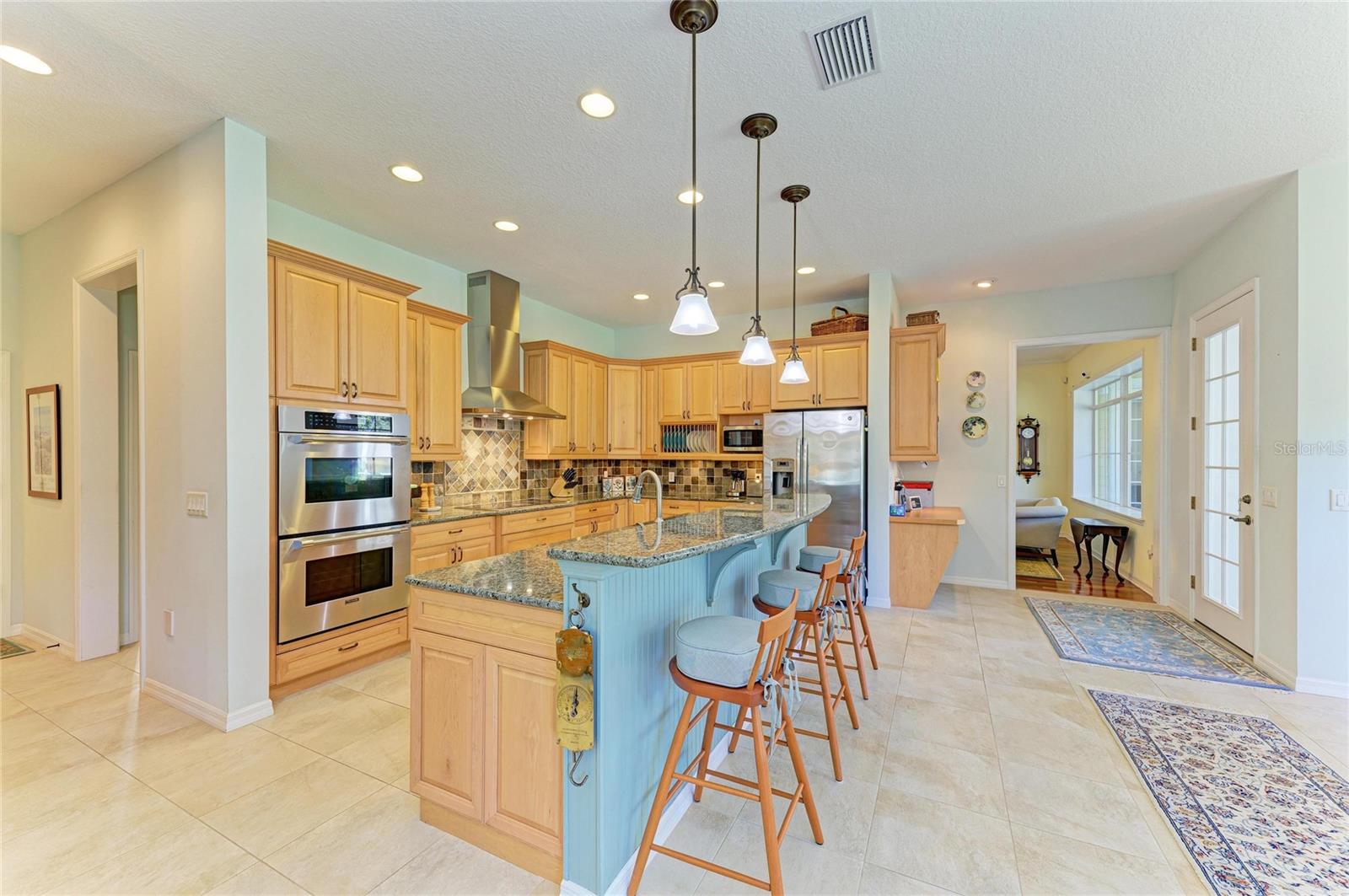 Image 25 of 83 For 13648 Heritage Way