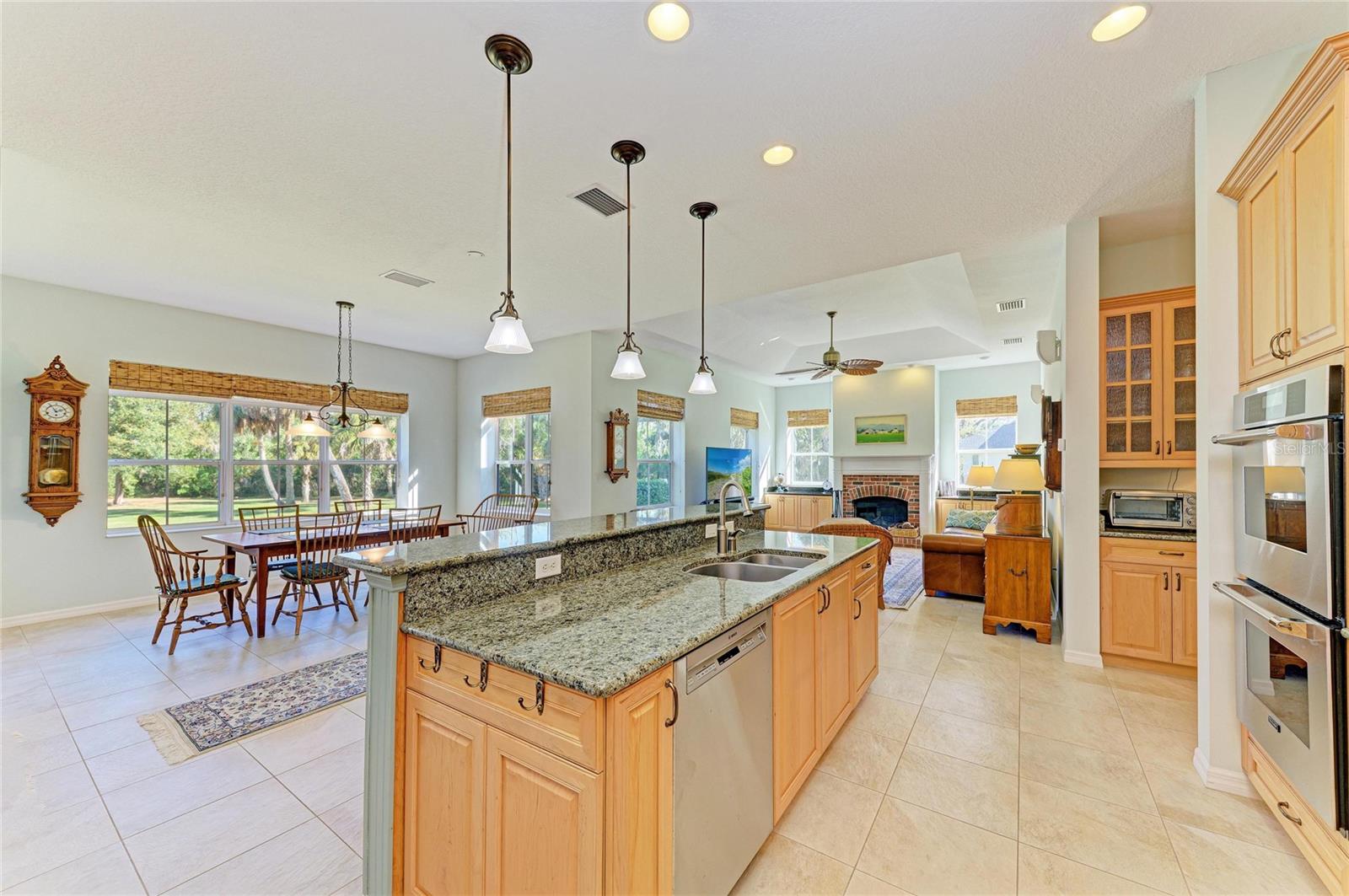 Image 31 of 83 For 13648 Heritage Way