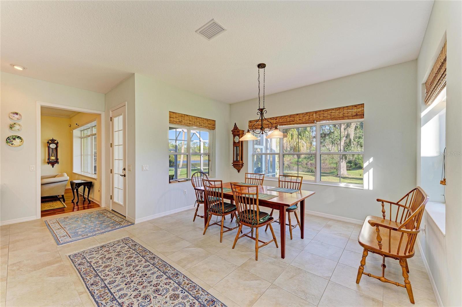 Image 33 of 83 For 13648 Heritage Way