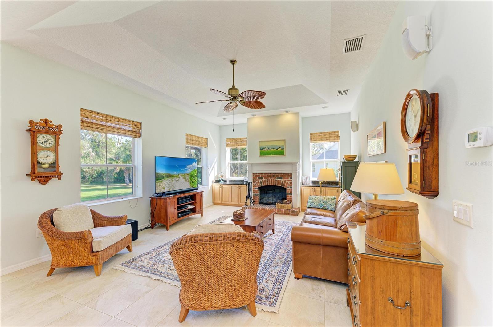 Image 36 of 83 For 13648 Heritage Way