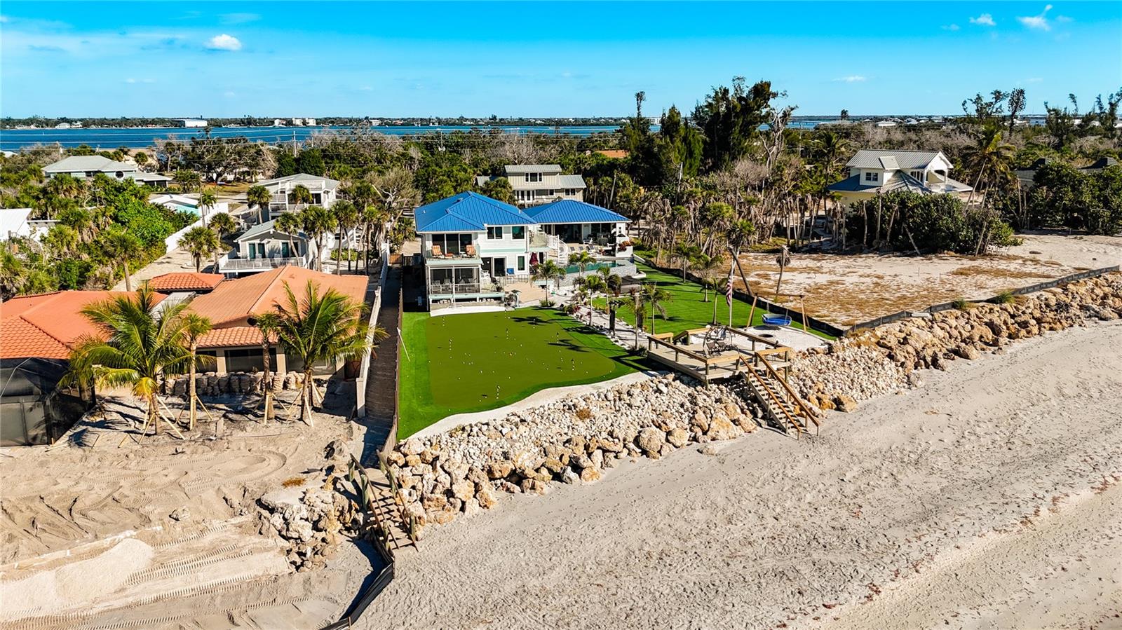 Image 27 of 44 For 4025 Bay Oaks Circle