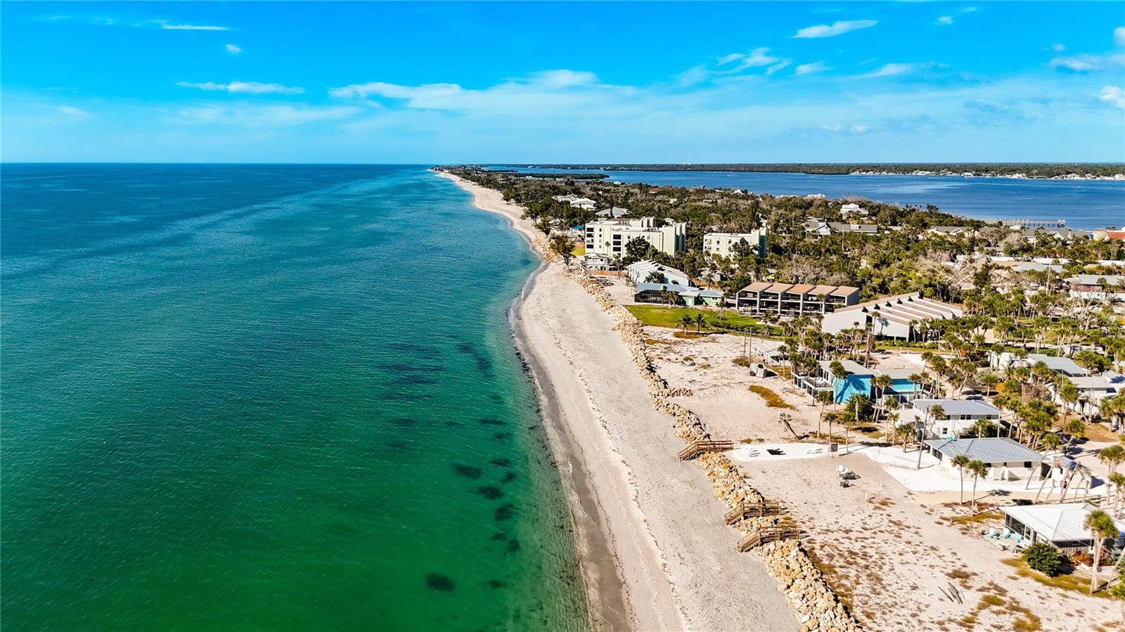 Image 29 of 44 For 4025 Bay Oaks Circle