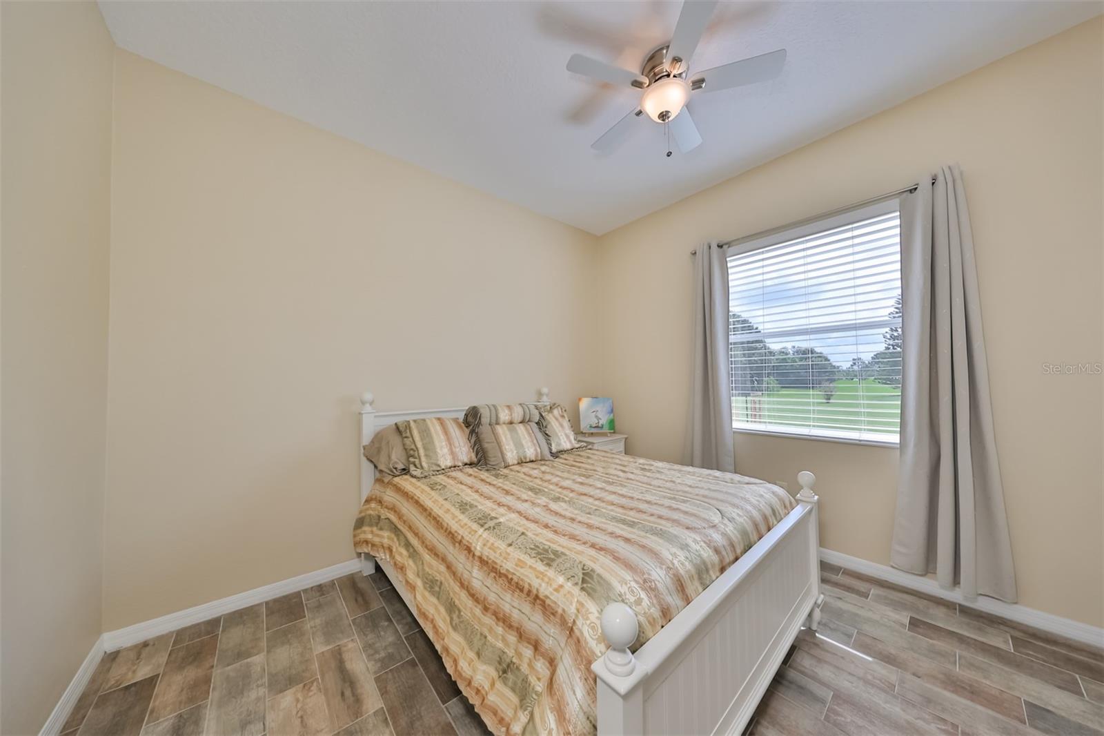 Image 13 of 31 For 17706 Bridlewood Court