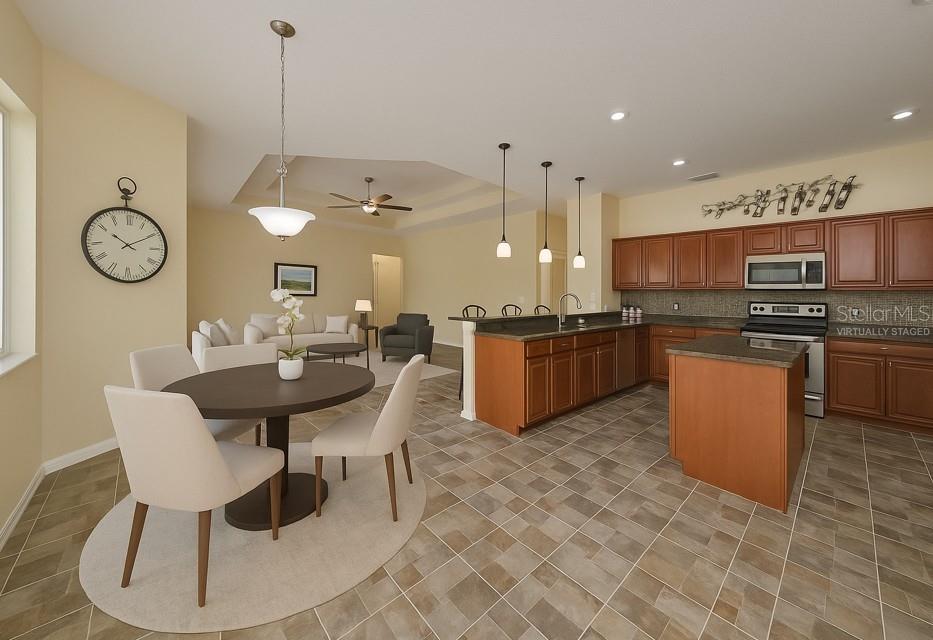 Image 8 of 31 For 17706 Bridlewood Court