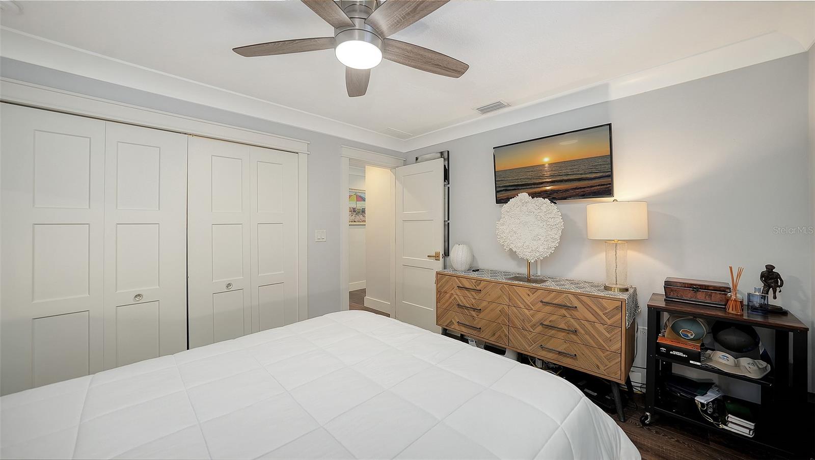 Image 32 of 57 For 1050 Bogey Lane