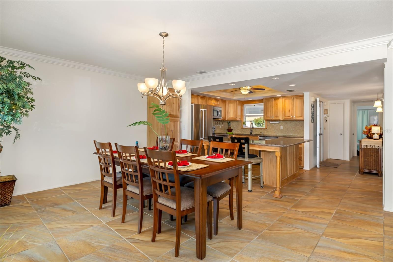 Image 17 of 79 For 5486 Riverbluff Circle V-24