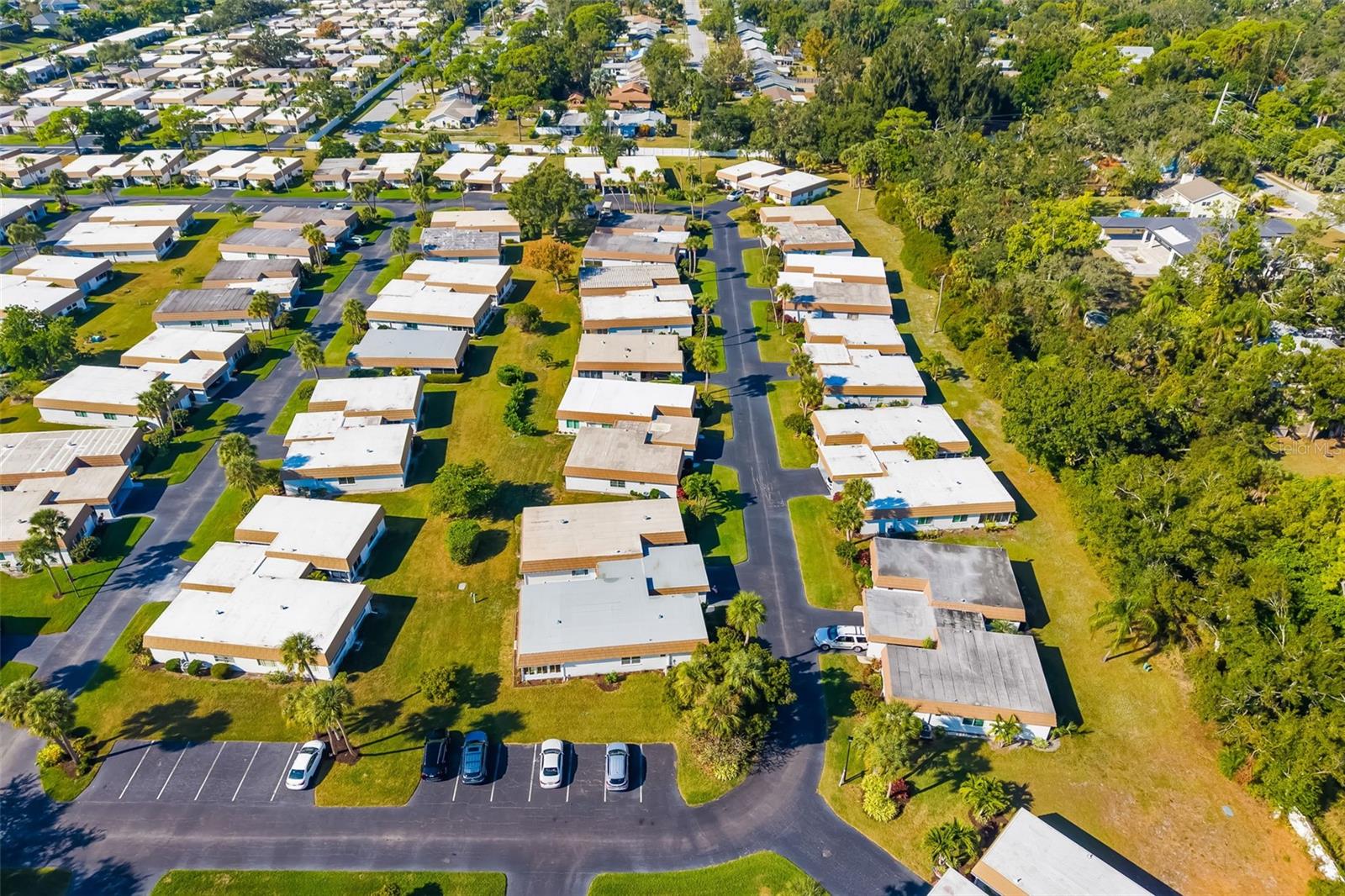 Image 41 of 79 For 5486 Riverbluff Circle V-24