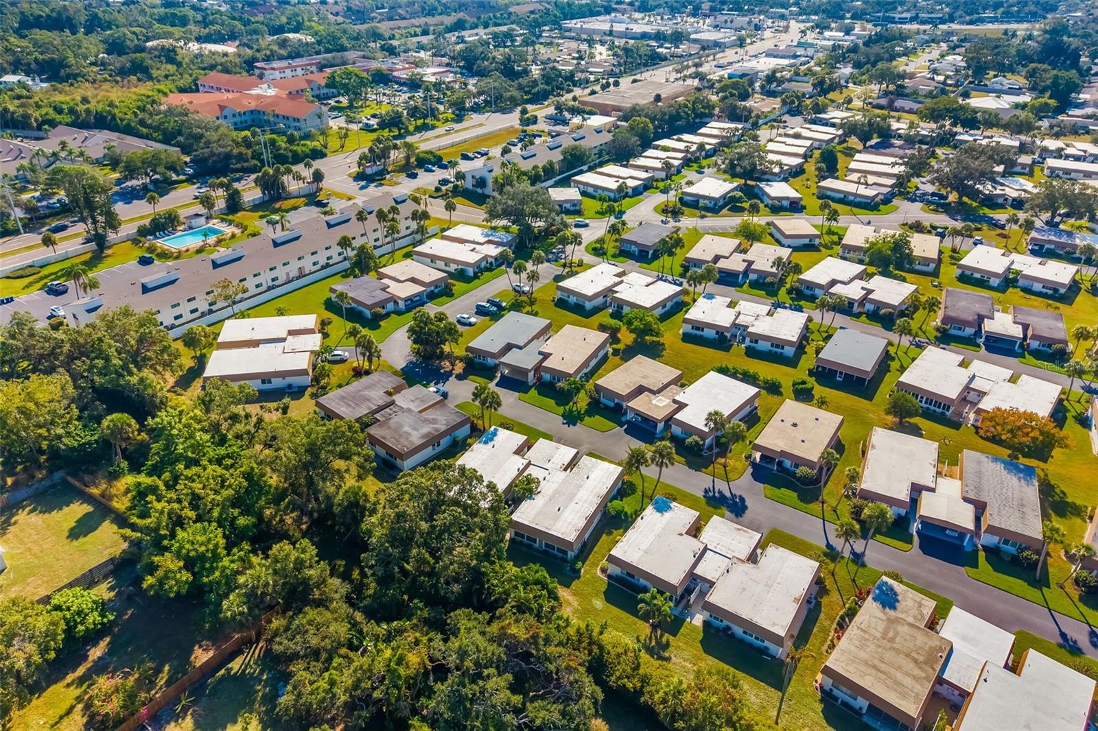 Image 42 of 79 For 5486 Riverbluff Circle V-24