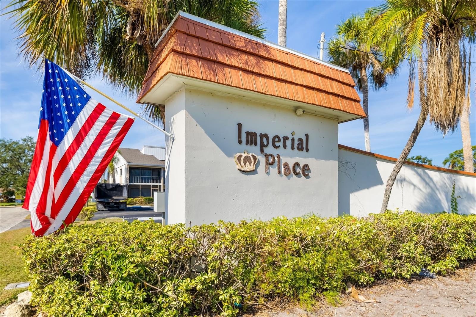 Image 57 of 79 For 5486 Riverbluff Circle V-24