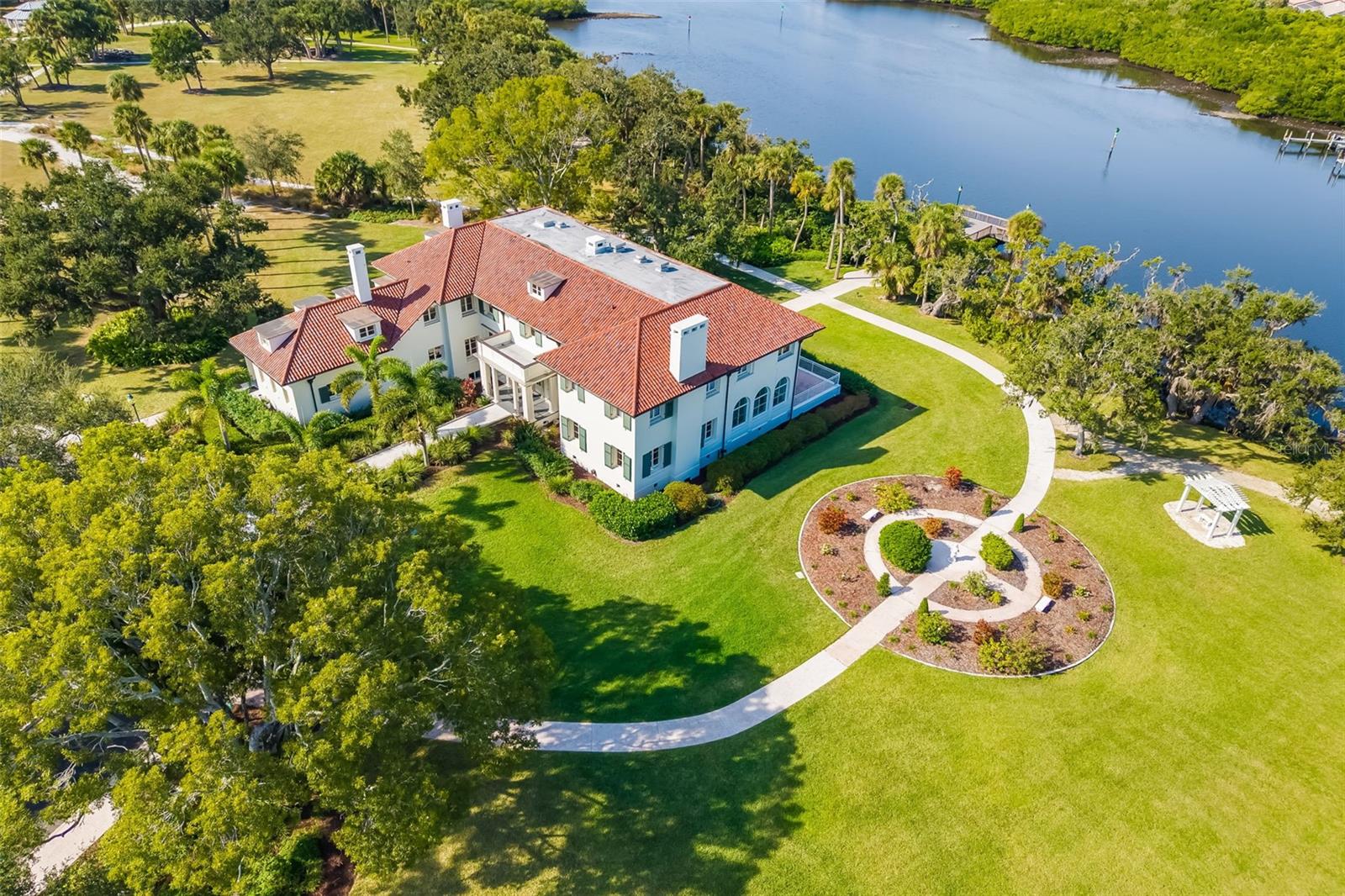 Image 60 of 79 For 5486 Riverbluff Circle V-24