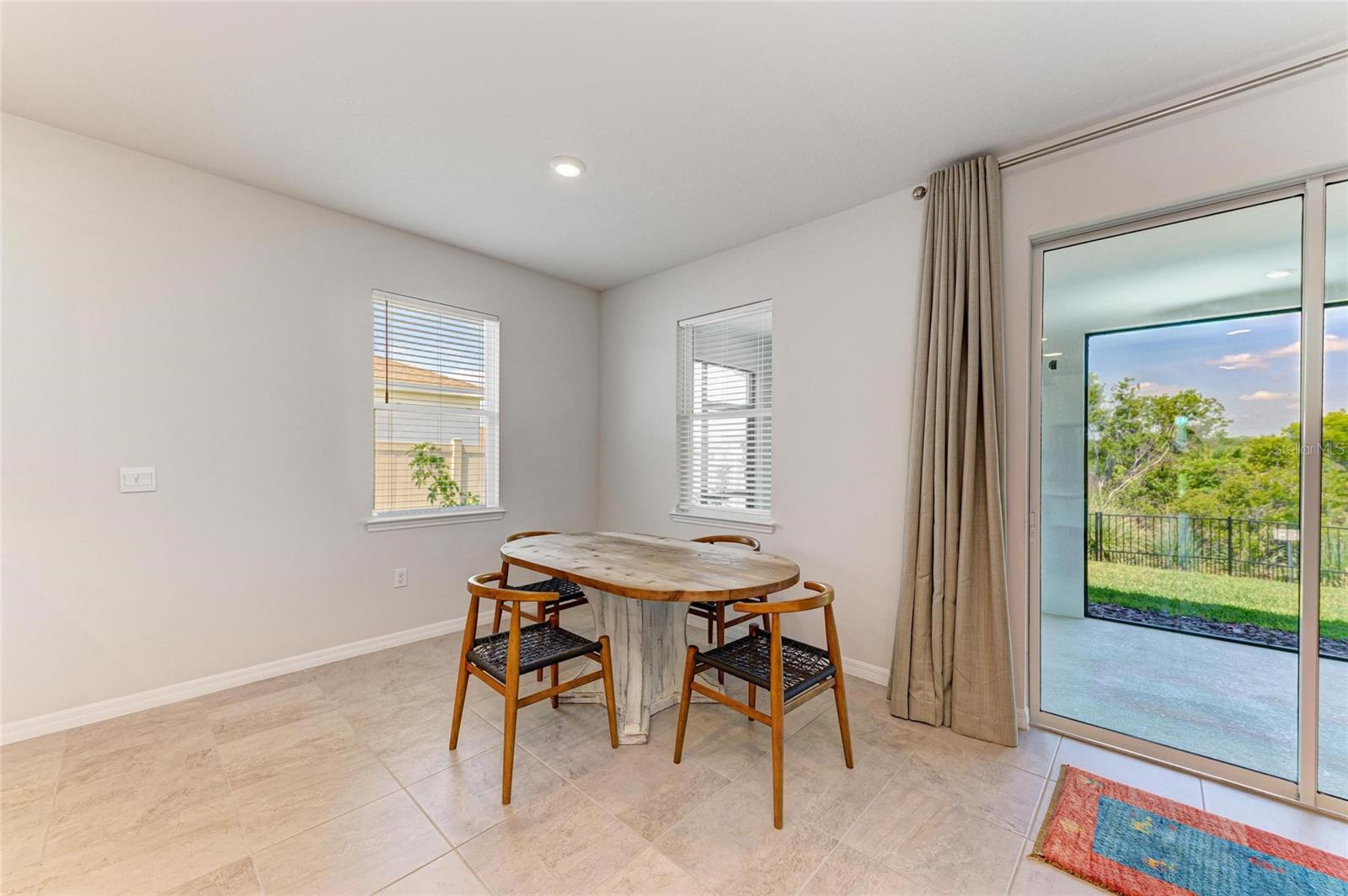 Image 12 of 69 For 16109 6th Avenue E