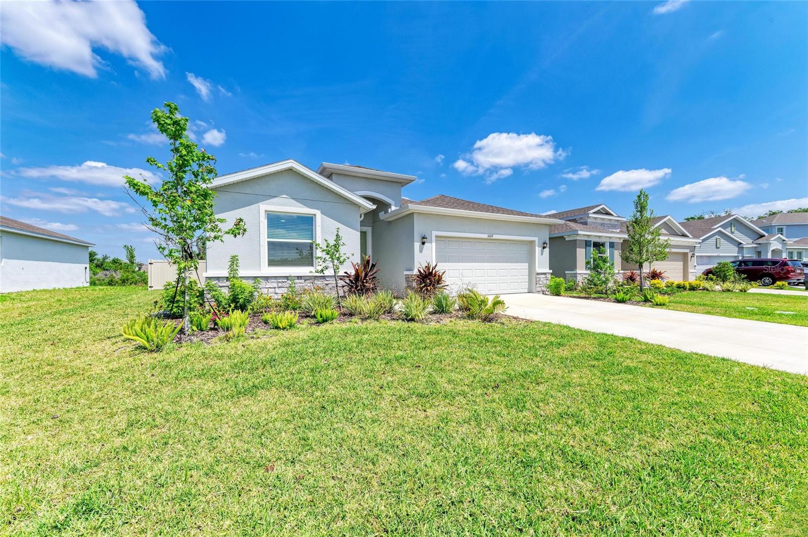 Image 2 of 69 For 16109 6th Avenue E