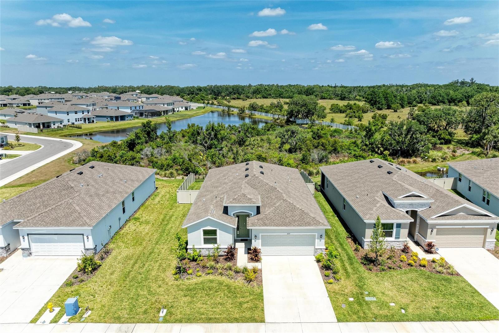 Image 4 of 69 For 16109 6th Avenue E