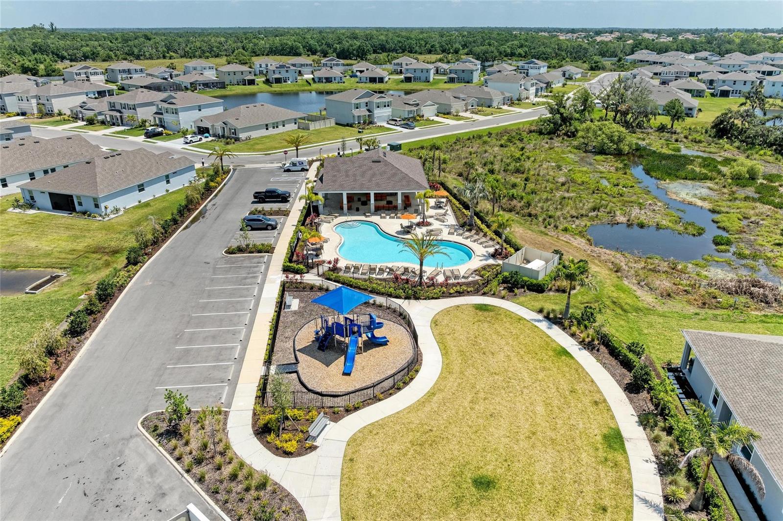 Image 64 of 69 For 16109 6th Avenue E