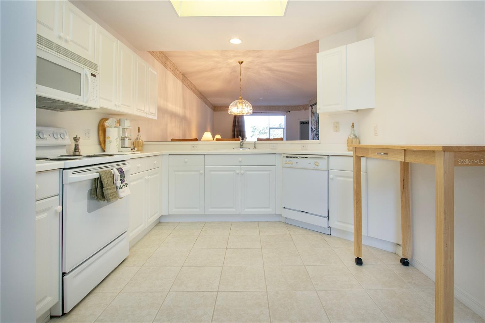 Image 20 of 46 For 5300 Hyland Hills Avenue U2016