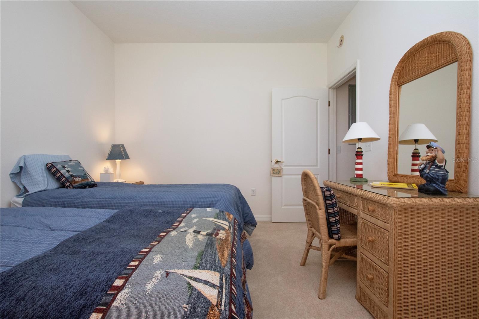 Image 38 of 46 For 5300 Hyland Hills Avenue U2016