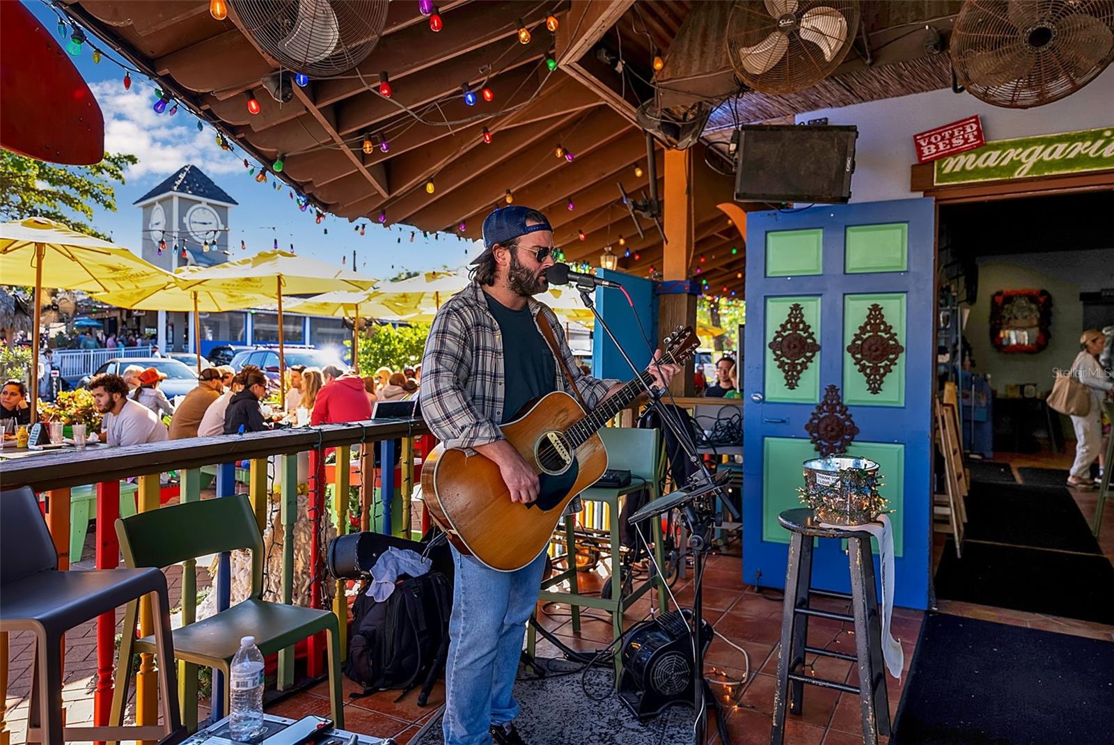 Image 35 of 39 For 144 Garden Lane