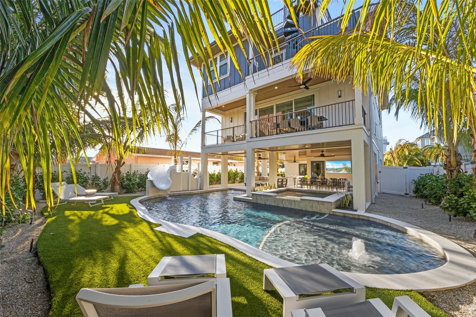 Listing photo id 67 for 150 Grant Drive