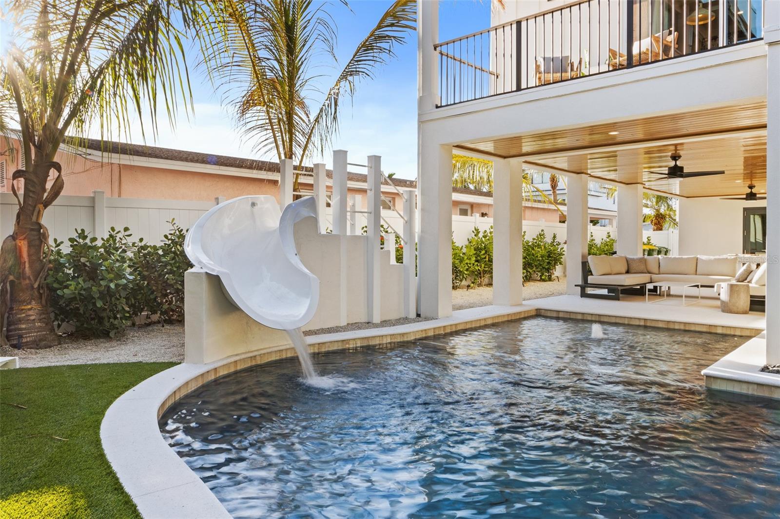 Listing photo id 73 for 150 Grant Drive