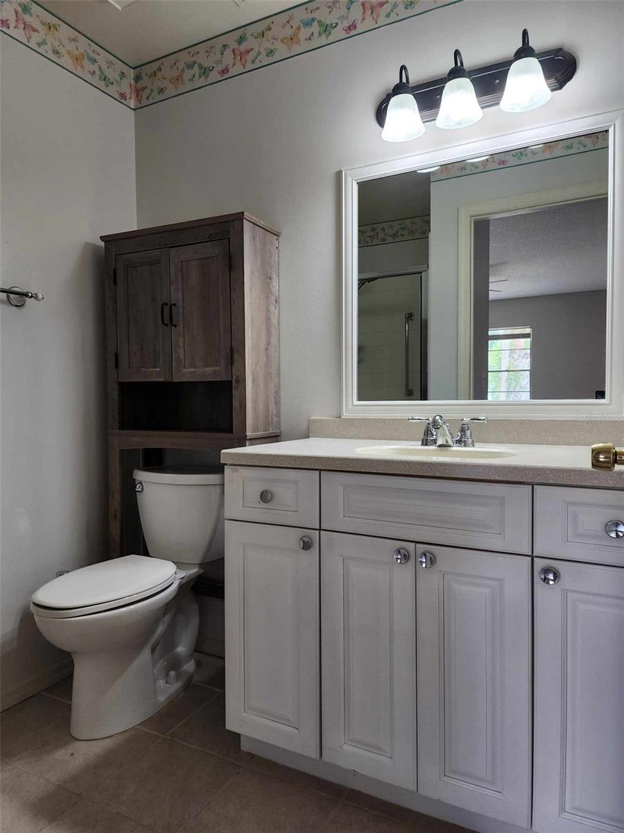 Image 16 of 60 For 1102 Halton Court 1102