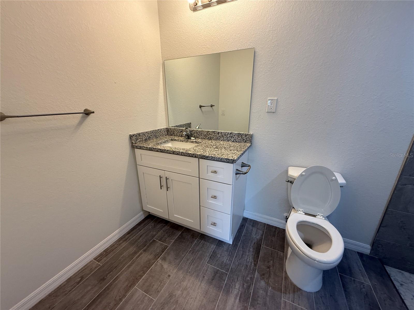 Image 13 of 30 For 1035 Cragmont Avenue