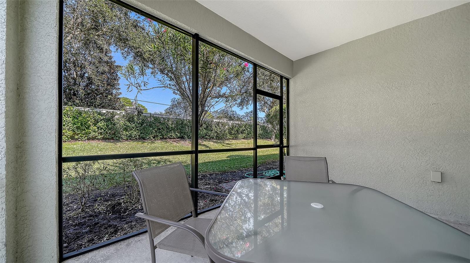 Image 31 of 40 For 5356 Fairfield Boulevard