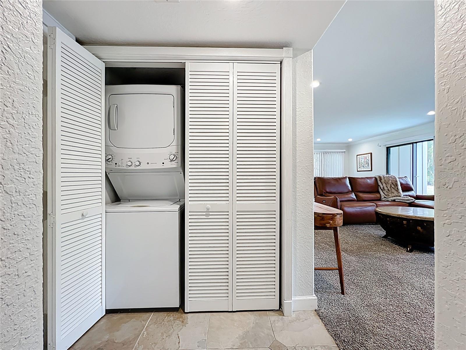 Image 30 of 46 For 2220 Bahia Vista St  G4