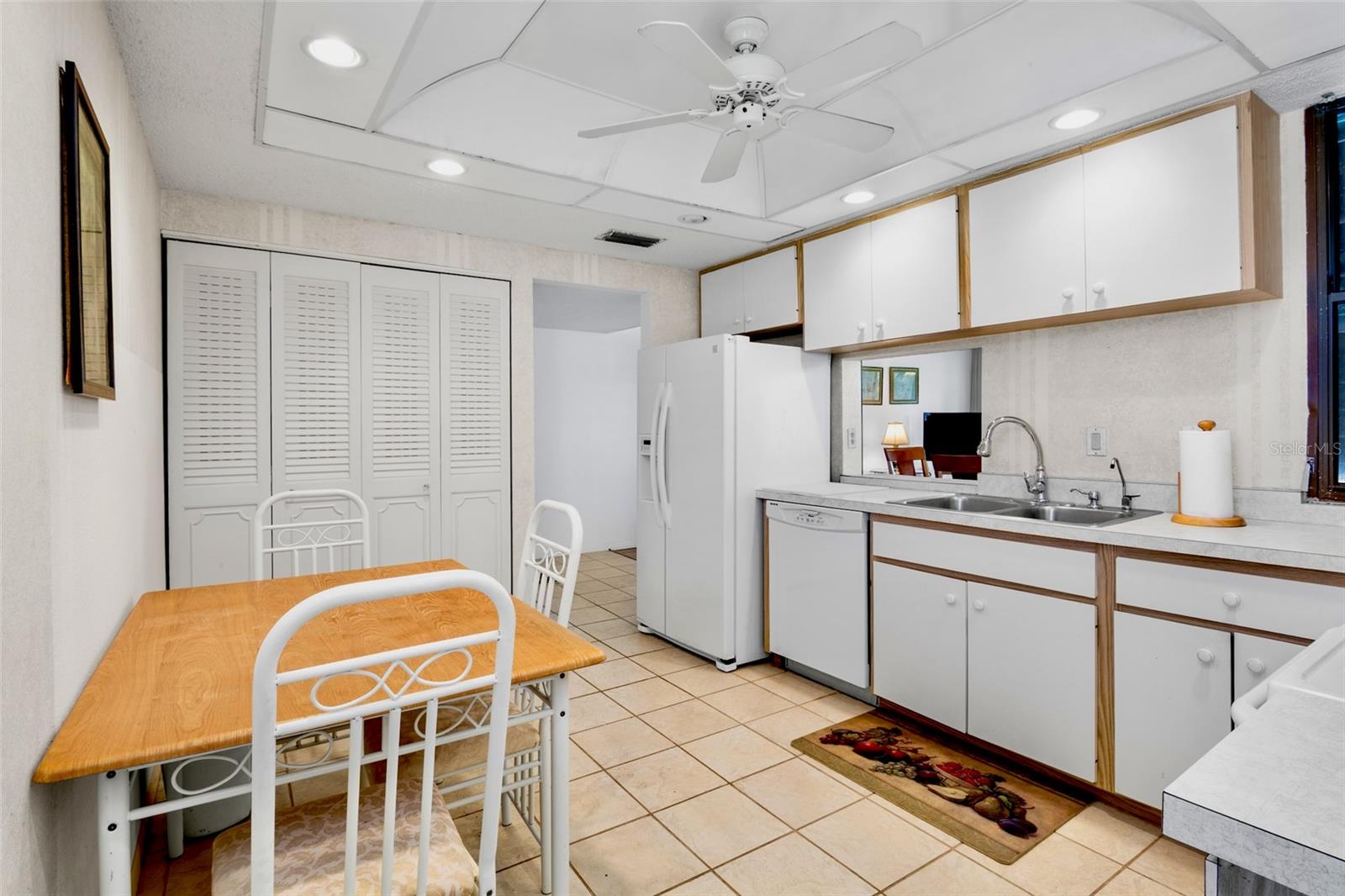 Image 19 of 42 For 3526 Richwood Link  48