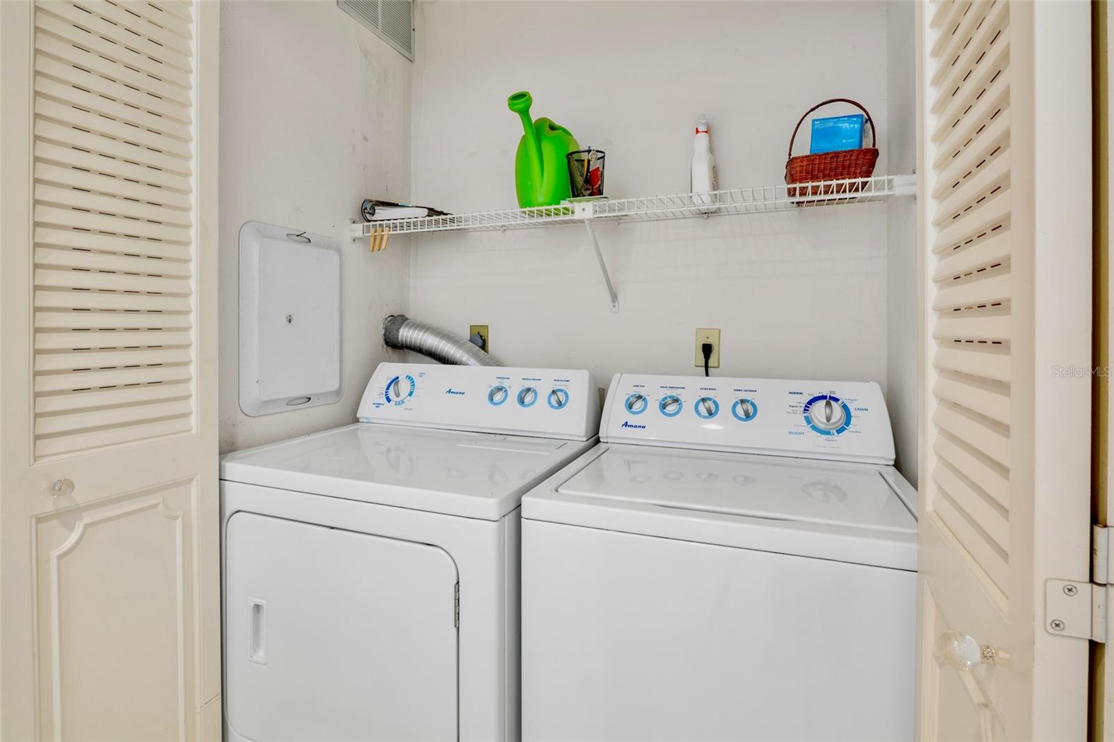 Image 21 of 42 For 3526 Richwood Link  48