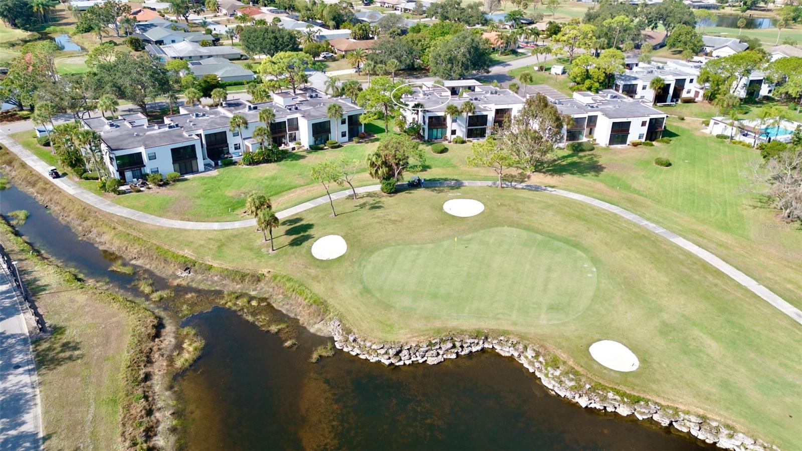 Image 31 of 42 For 3526 Richwood Link  48