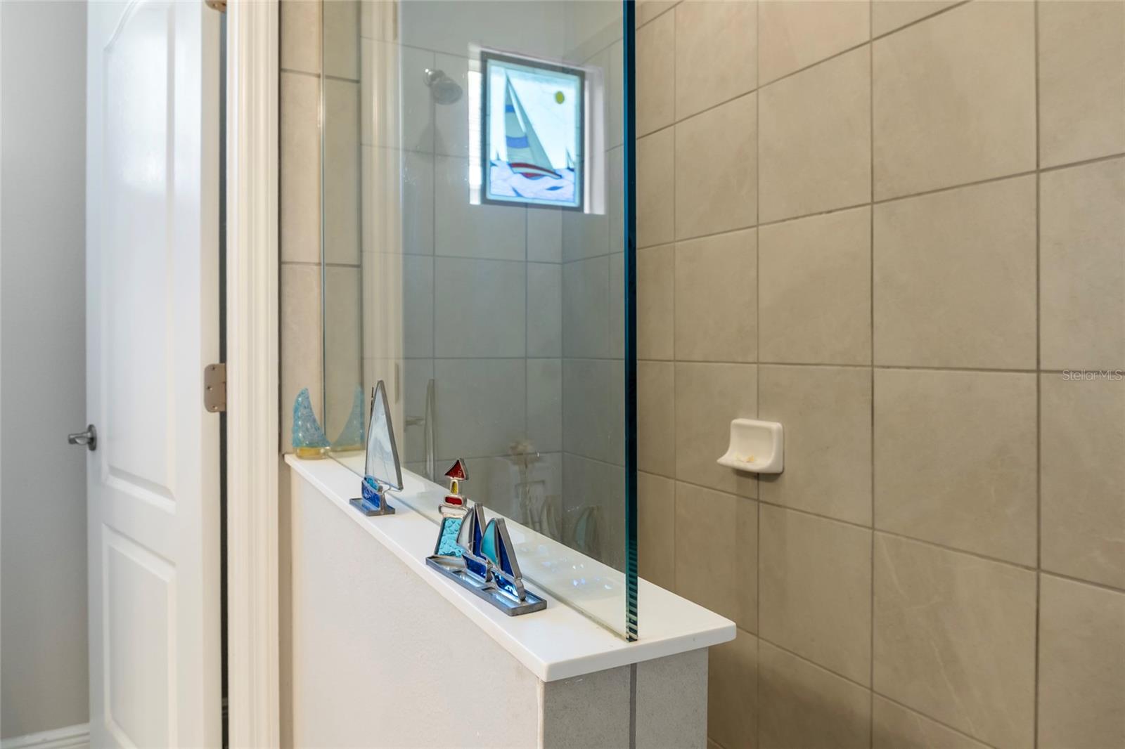 Image 17 of 49 For 7739 Ridgelake Circle